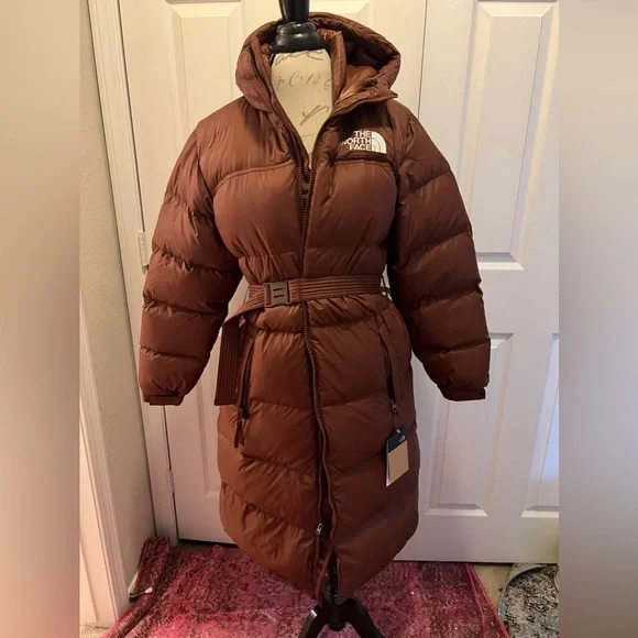 North Face Puffer. Brand New. Never Worn. - Picture 2 of 14